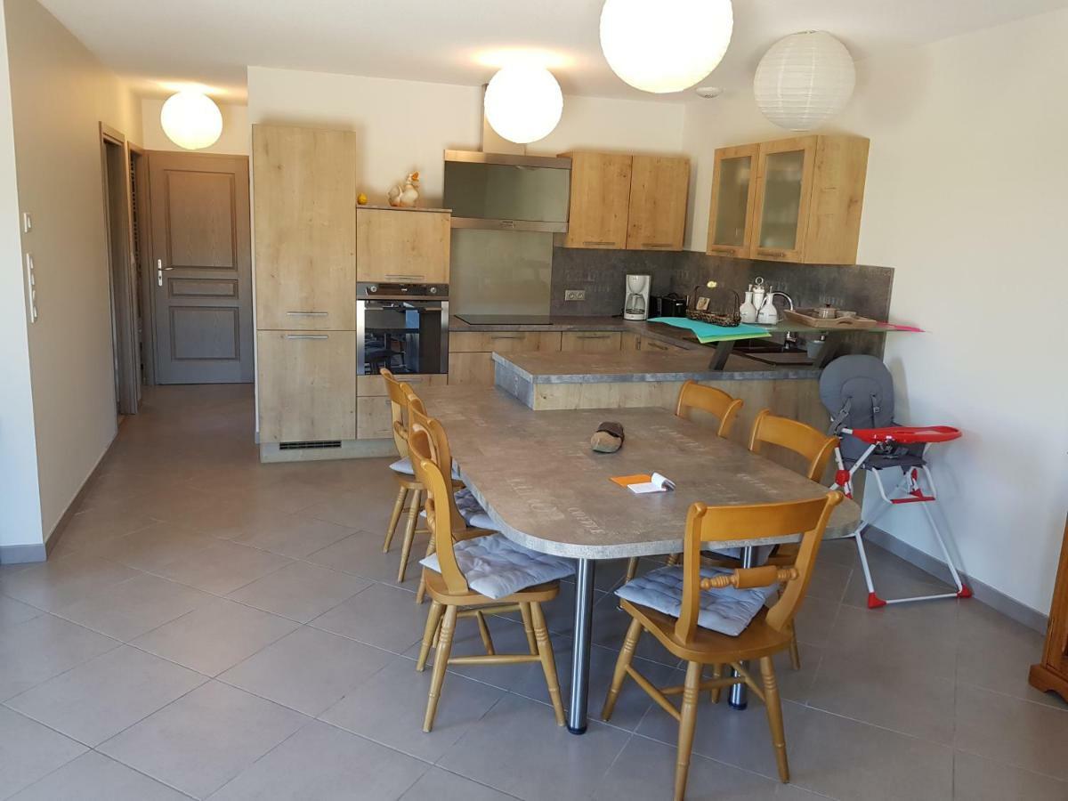 Gite Le Petit Pied-à-Terre La Chapelle-Saint-Sauveur  Extérieur photo