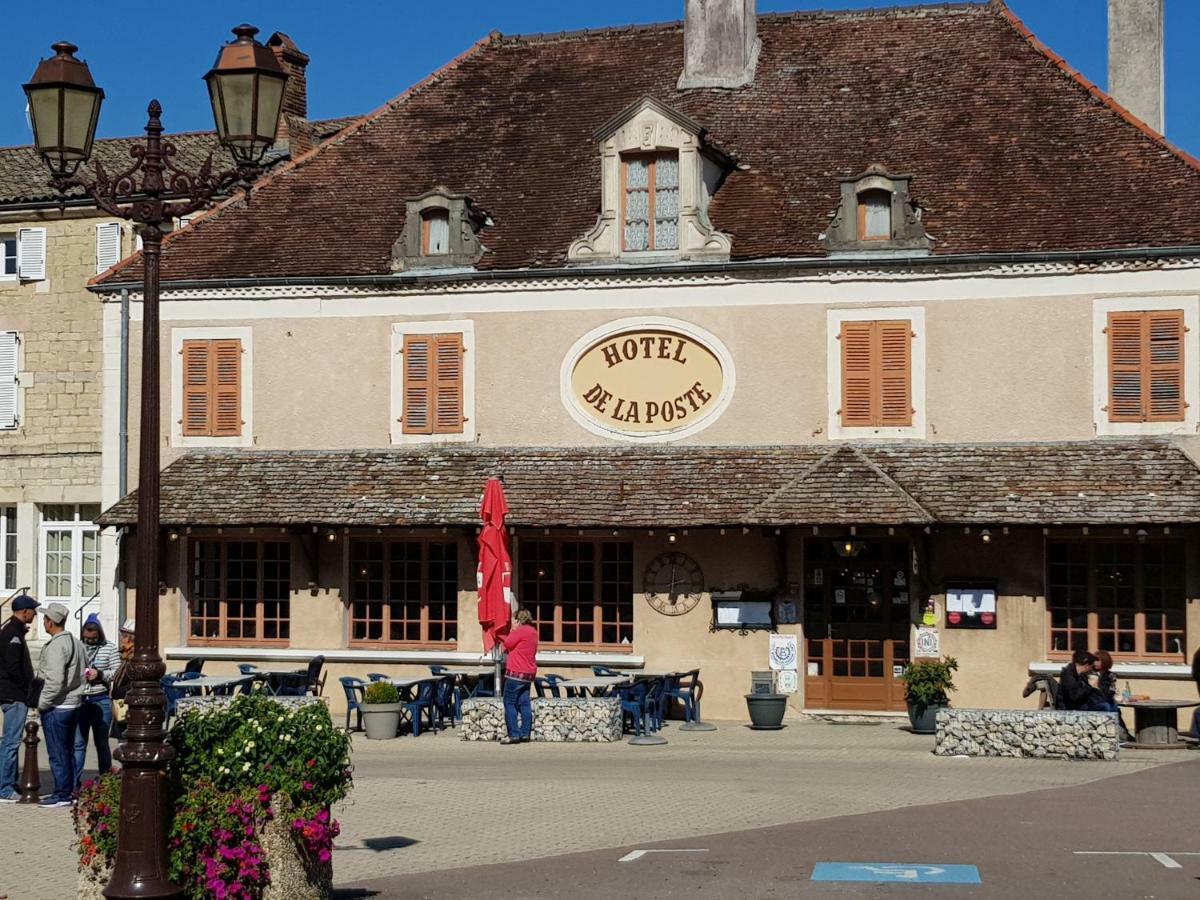 Gite Le Petit Pied-à-Terre La Chapelle-Saint-Sauveur  Extérieur photo